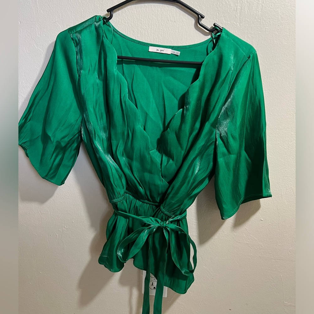 Green Blouse with Tie Waist Size M